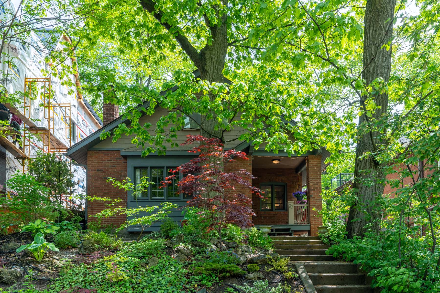 37 Scarborough Road DeClute Real Estate