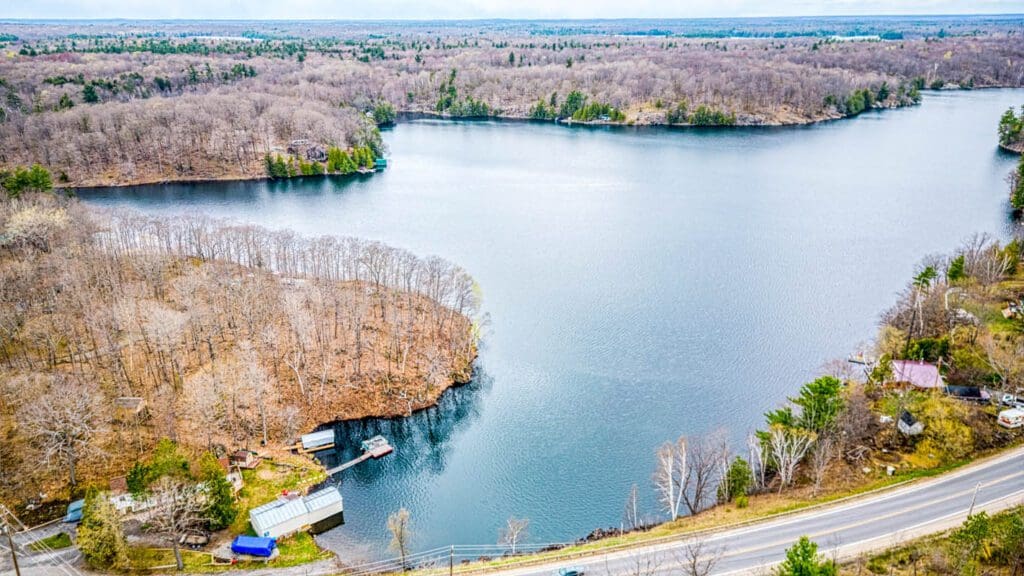 Eagle Lake, 1067 Hampton Road, Tichborne DeClute Real Estate