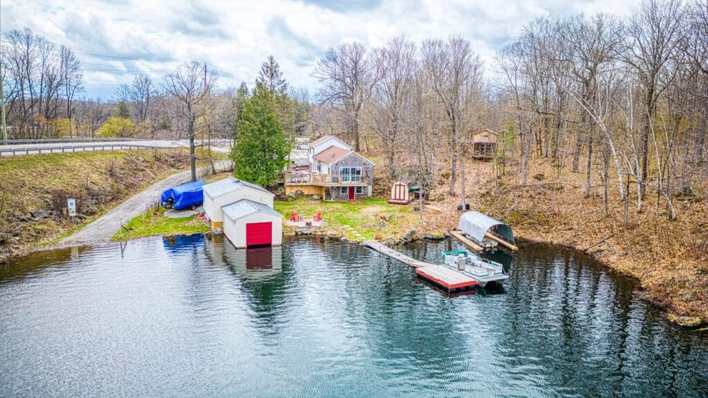 Eagle Lake, 1067 Hampton Road, Tichborne DeClute Real Estate