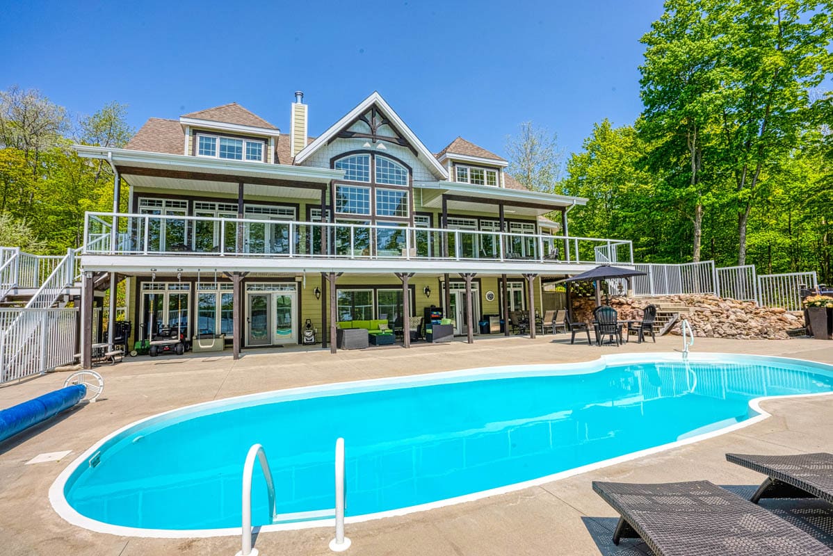 2,190,000, Bobs Lake, 855 Crow Lake Road, Maberly DeClute Real Estate