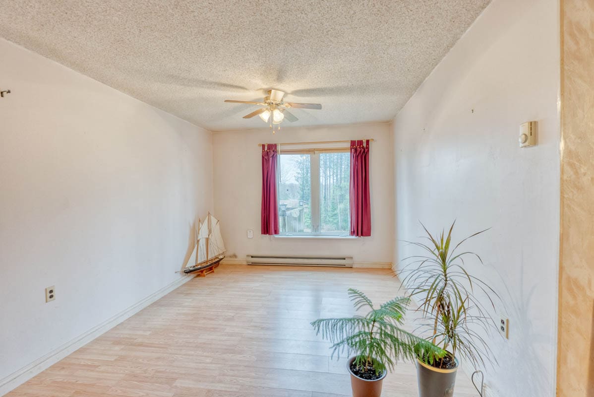 225,000, 1332 Sand Lake Road, Plevna, ON DeClute Real Estate