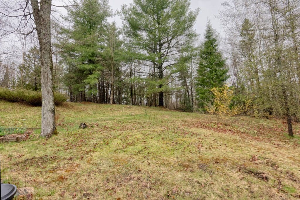 225,000, 1332 Sand Lake Road, Plevna, ON DeClute Real Estate