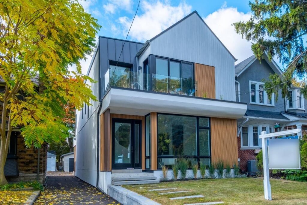 Beach house for sale in east toronto