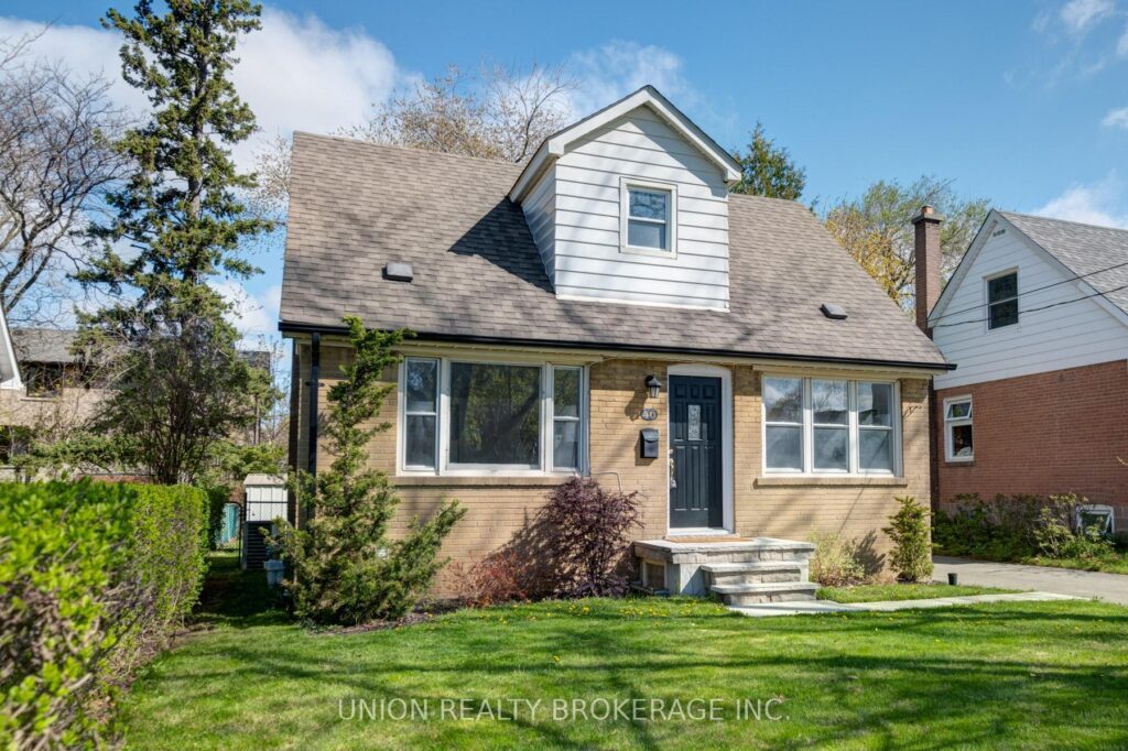 40 Stamford Square North